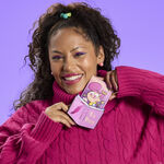 The Fairly OddParents Exclusive Cosmo & Wanda Glow Large Card Holder LFlifestyle1 view 2